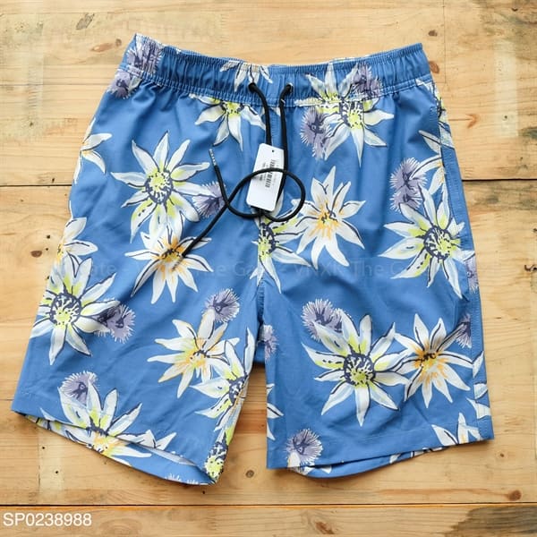 Short M 180 — ảnh 2