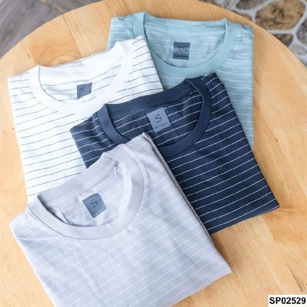 Tee Cộc Uni Kẻ 180 — ảnh 2